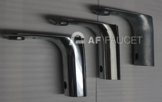 RTAF-AP04AZ-Zinc Alloy Sanitaryware Polishing Machine, four à broche roues de balayage polissage machine, machine de polissage CNC