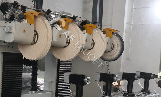 Machine de fabrication automatique de carreaux de sable avec convoyeur