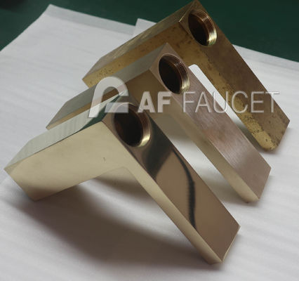 Machine de fabrication automatique de robinets avec 2000 mm x 1500 mm x 1800 mm en acier inoxydable